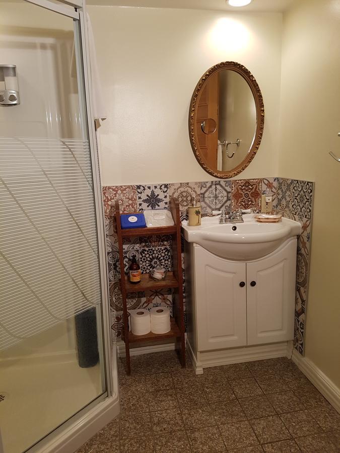 Les Trois Erables Boutique Inn Wakefield Bagian luar foto