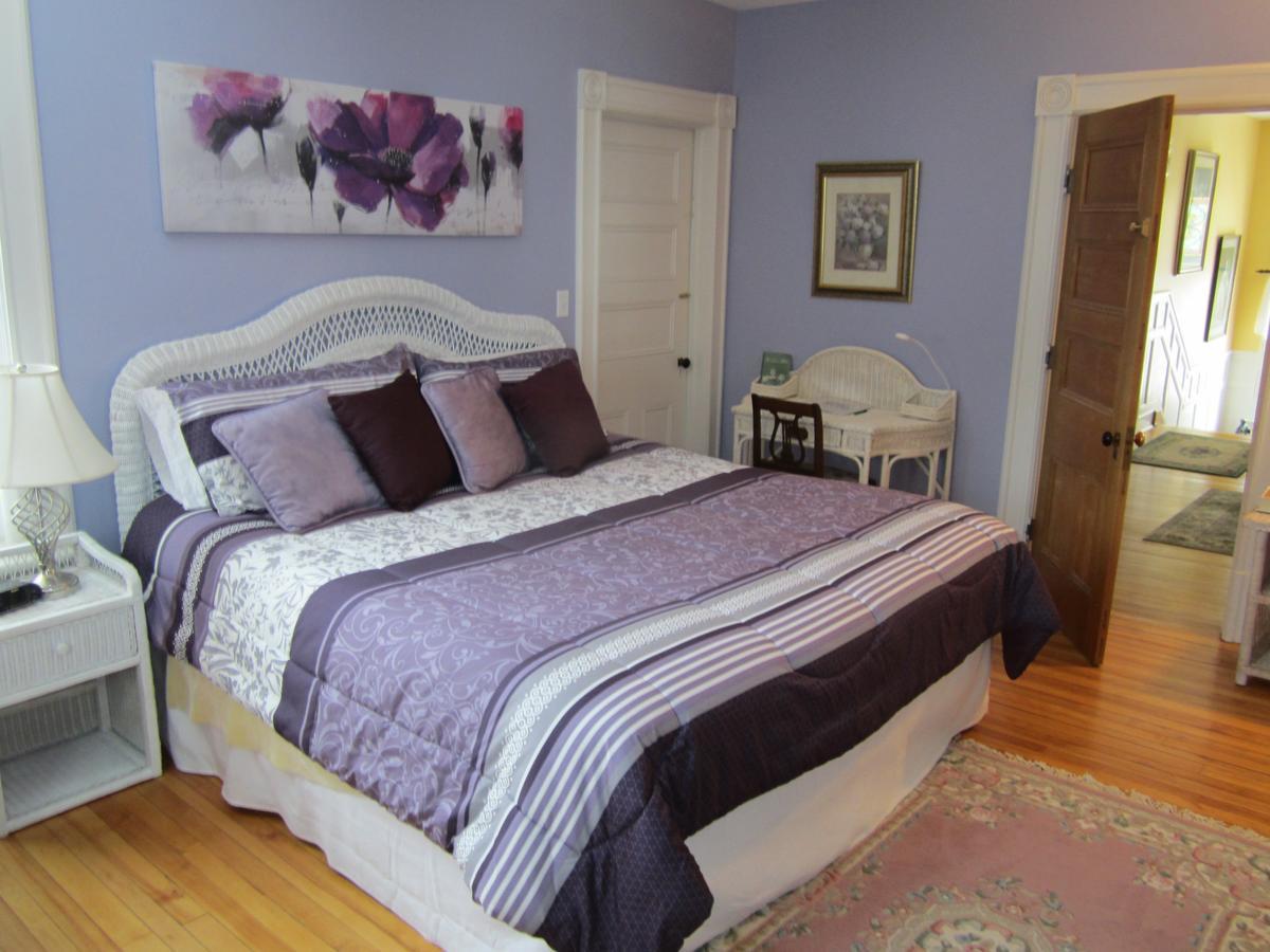 Les Trois Erables Boutique Inn Wakefield Bagian luar foto