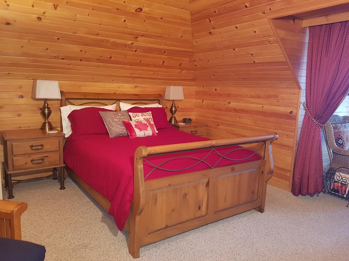 Les Trois Erables Boutique Inn Wakefield Bagian luar foto